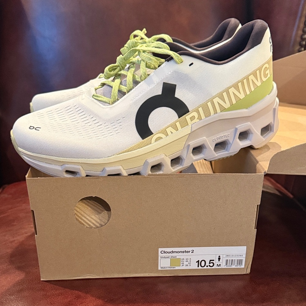 On Running Men's Cloudmonster 2 Shoes - White and Lime